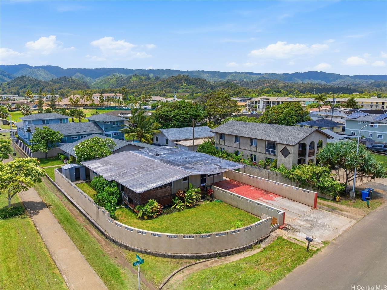 https://bt-photos.global.ssl.fastly.net/honolulu/1280_boomver_1_202613312-2.jpg