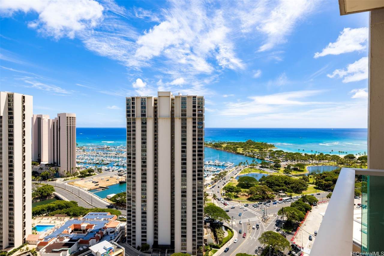 https://bt-photos.global.ssl.fastly.net/honolulu/1280_boomver_1_202613602-2.jpg