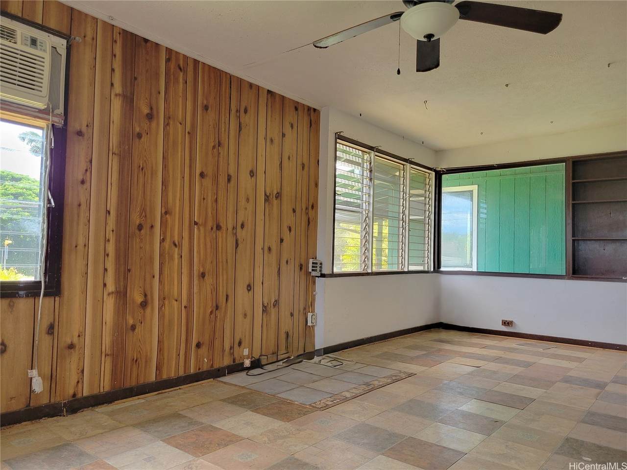 https://bt-photos.global.ssl.fastly.net/honolulu/orig_boomver_1_202613603-3.jpg
