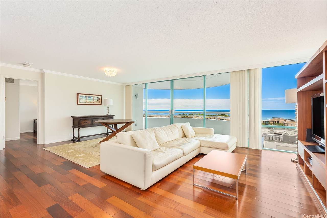 1341 Kapiolani Boulevard - Photo 1