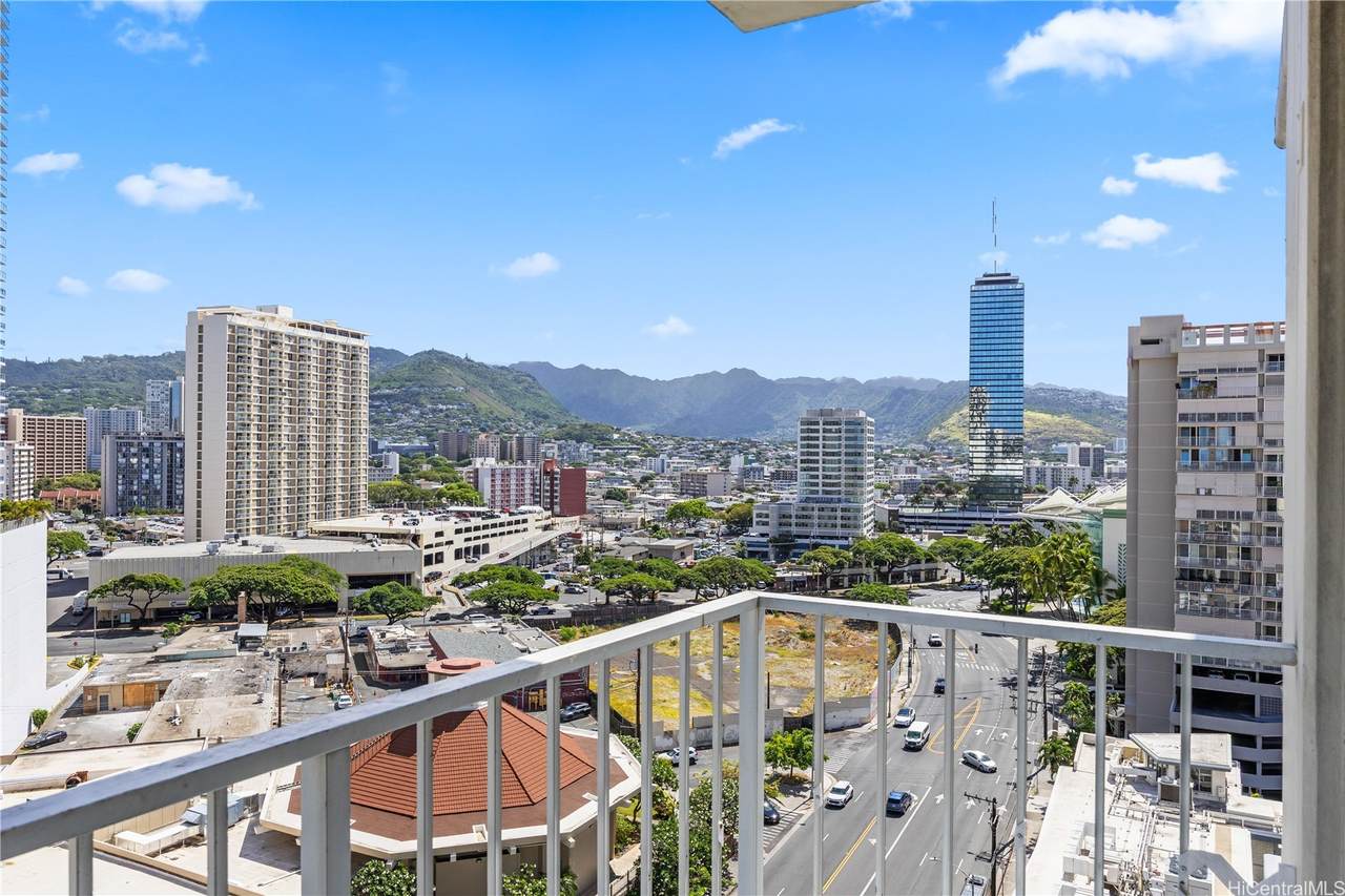 https://bt-photos.global.ssl.fastly.net/honolulu/1280_boomver_1_202613917-2.jpg