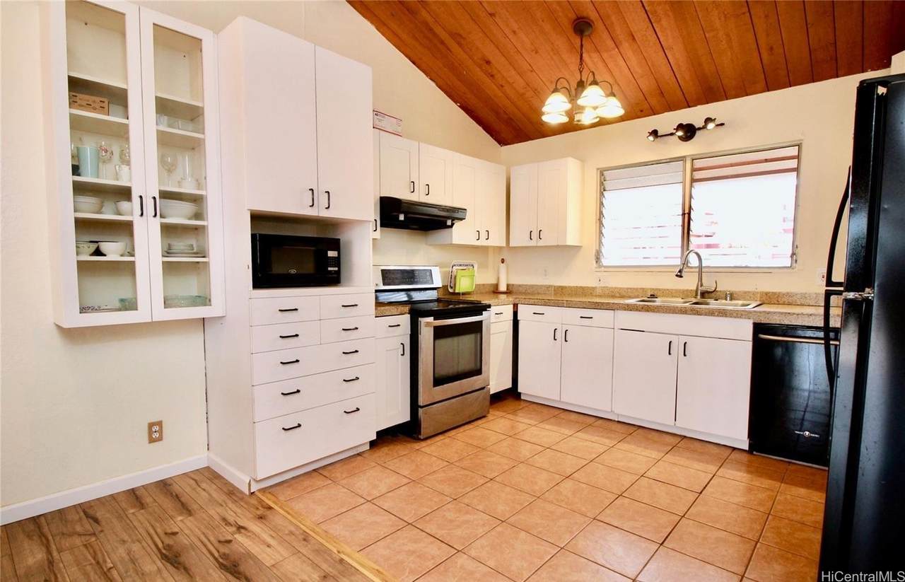 92-916 Palailai Street - Photo 1