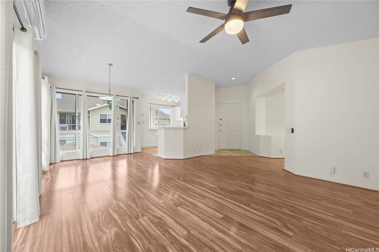 https://bt-photos.global.ssl.fastly.net/honolulu/1280_boomver_1_202614108-2.jpg