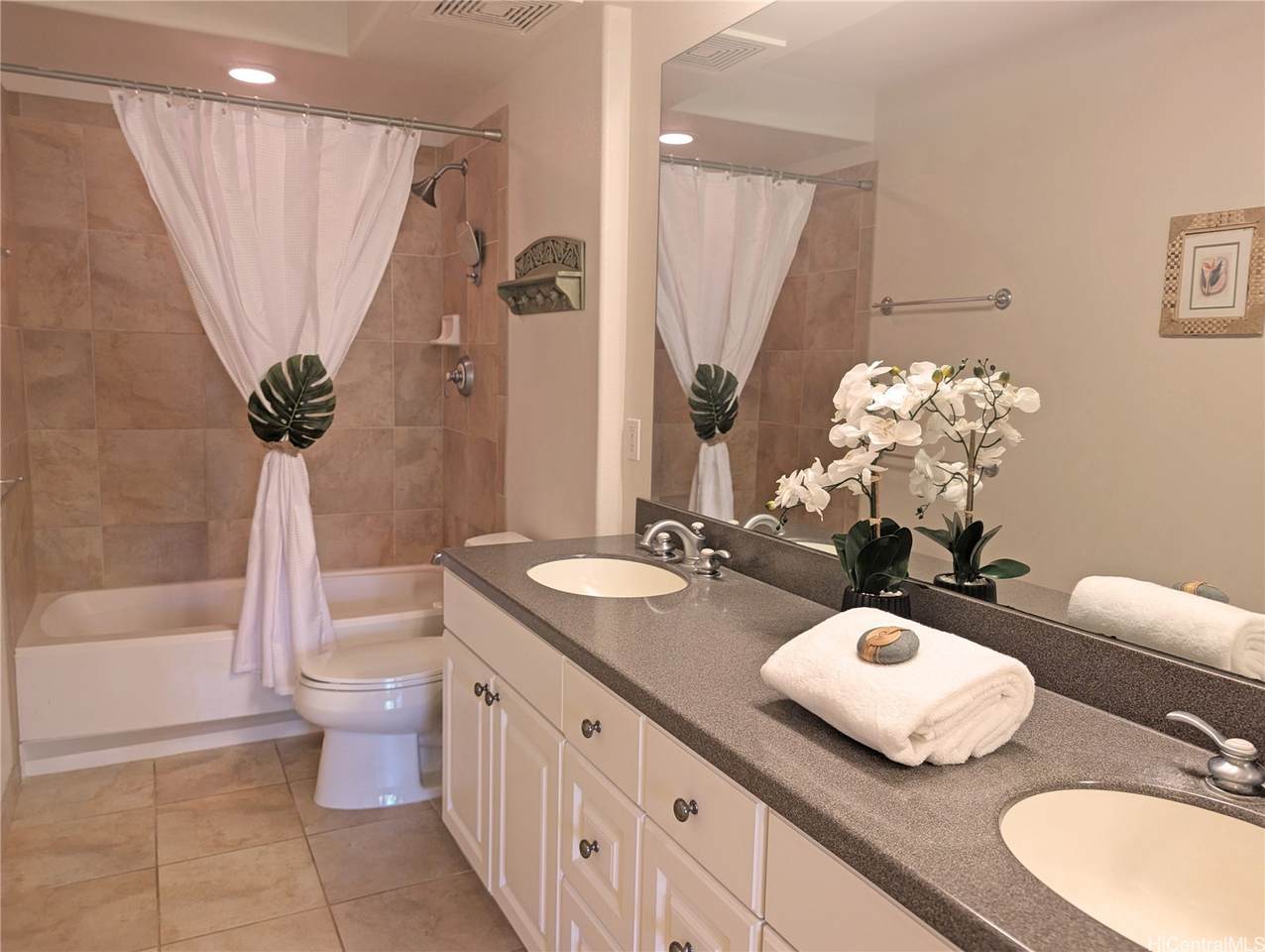 https://bt-photos.global.ssl.fastly.net/honolulu/1280_boomver_1_202614195-2.jpg