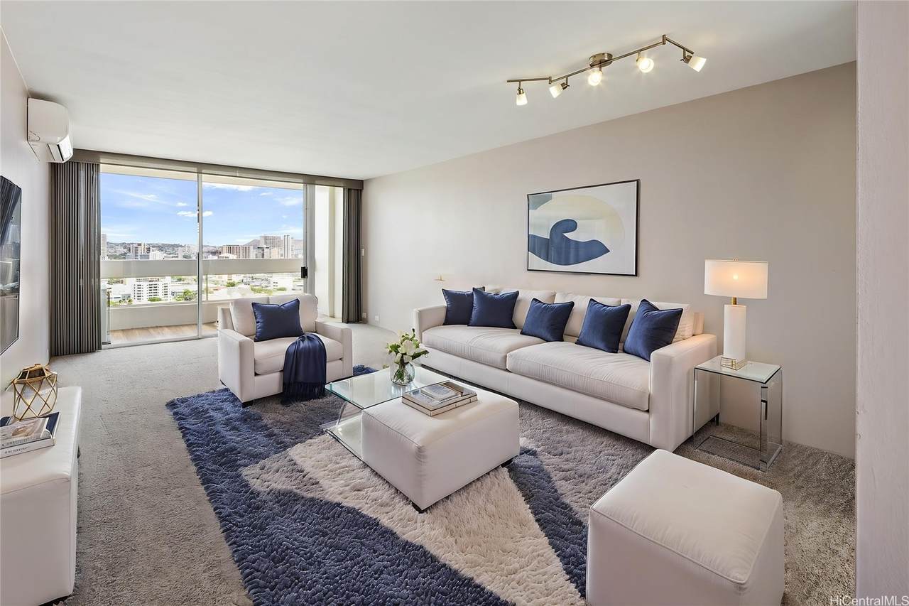 1212 Punahou Street - Photo 1