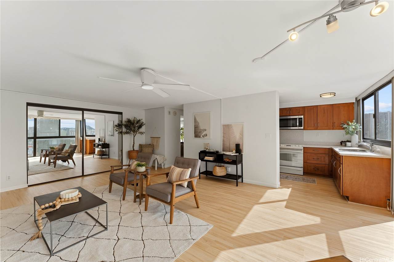 2724 Kahoaloha Lane - Photo 1