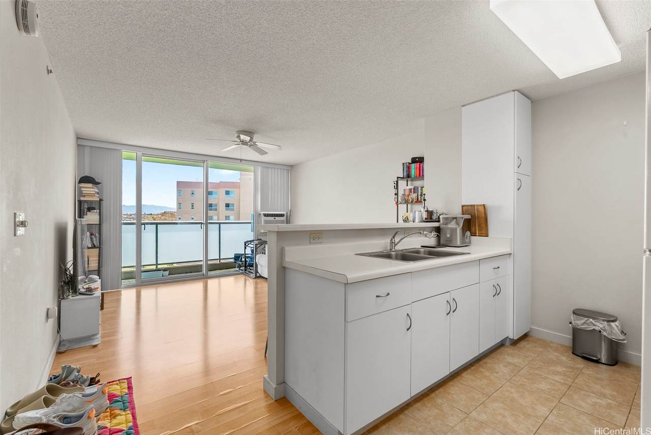 3009 Ala Makahala Place - Photo 1