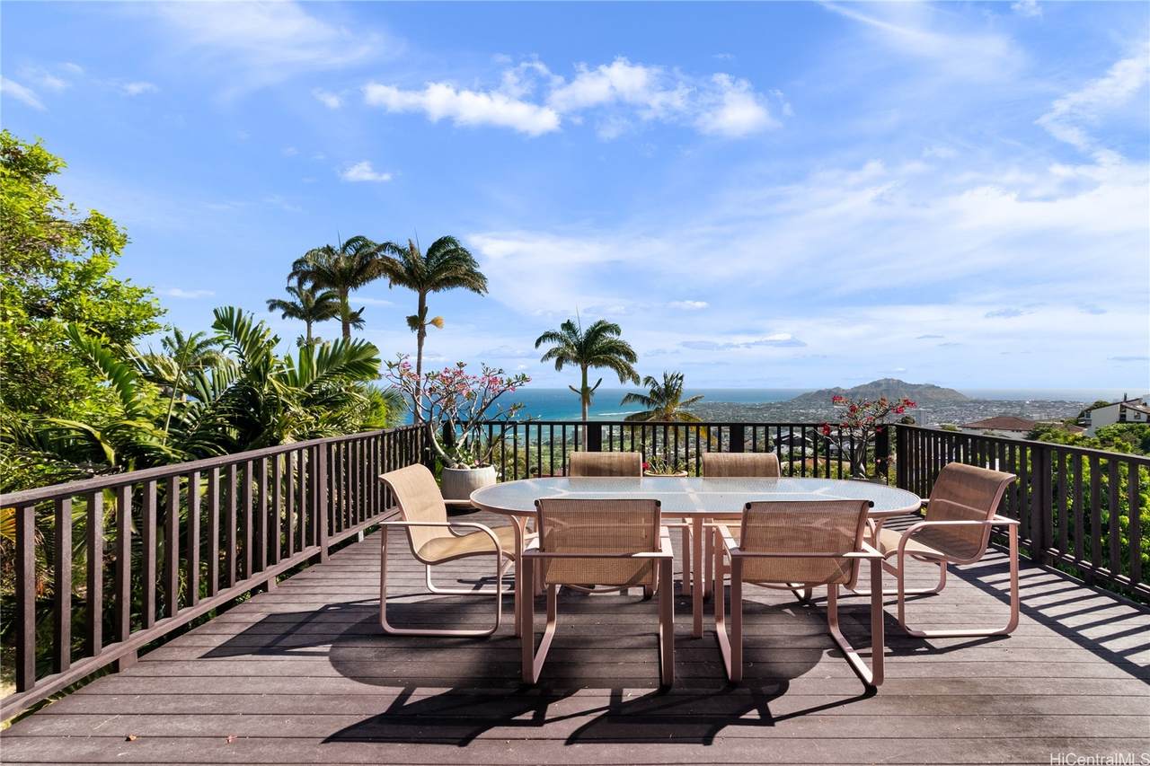 https://bt-photos.global.ssl.fastly.net/honolulu/1280_boomver_1_202614568-3.jpg