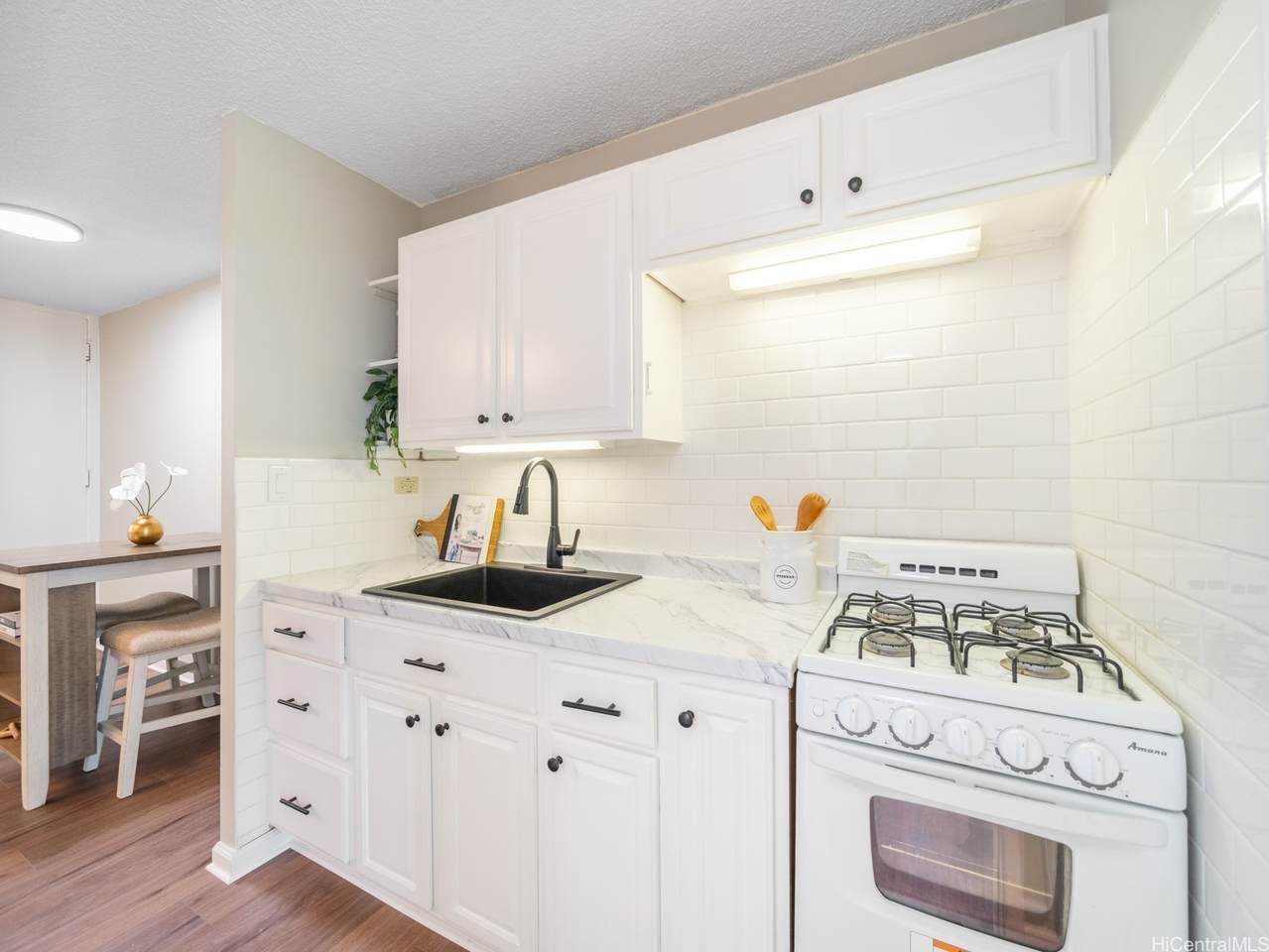 https://bt-photos.global.ssl.fastly.net/honolulu/1280_boomver_1_202614600-2.jpg