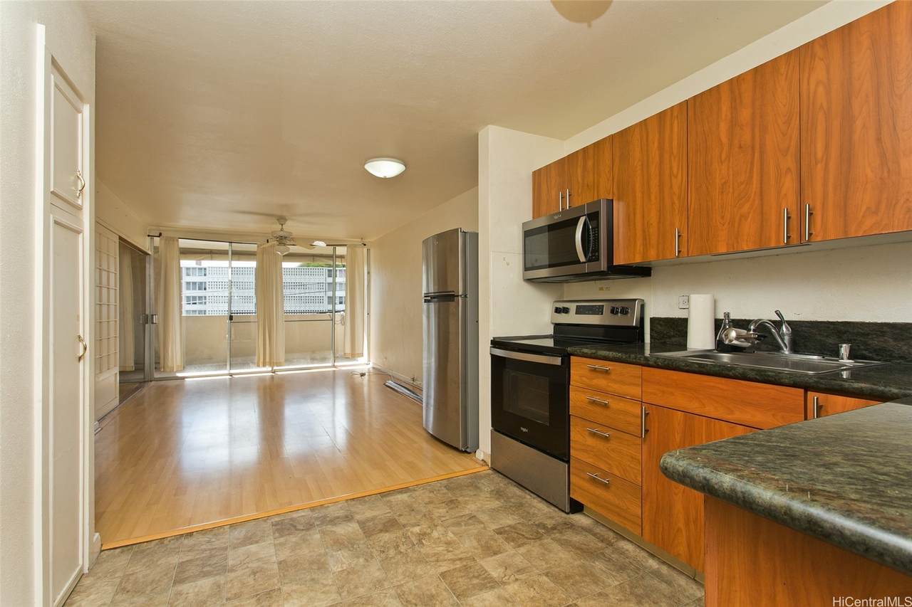 1423 Emerson Street - Photo 1