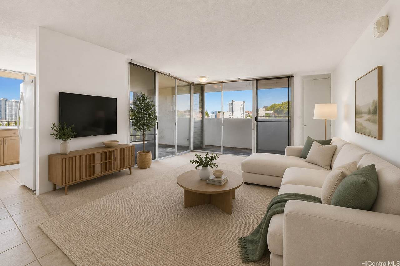 1425 Ward Avenue - Photo 1