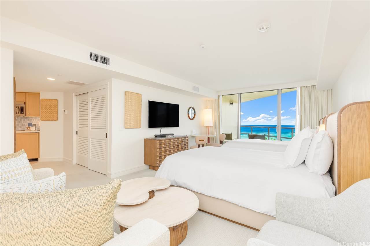 https://bt-photos.global.ssl.fastly.net/honolulu/1280_boomver_1_202614829-2.jpg