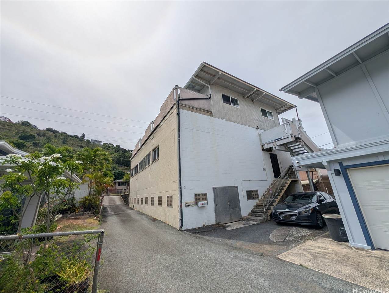 https://bt-photos.global.ssl.fastly.net/honolulu/1280_boomver_1_202615000-2.jpg