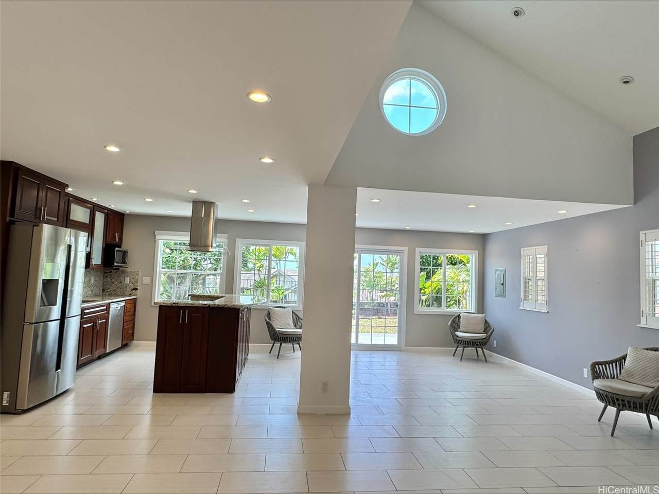 https://bt-photos.global.ssl.fastly.net/honolulu/1280_boomver_1_202615291-2.jpg