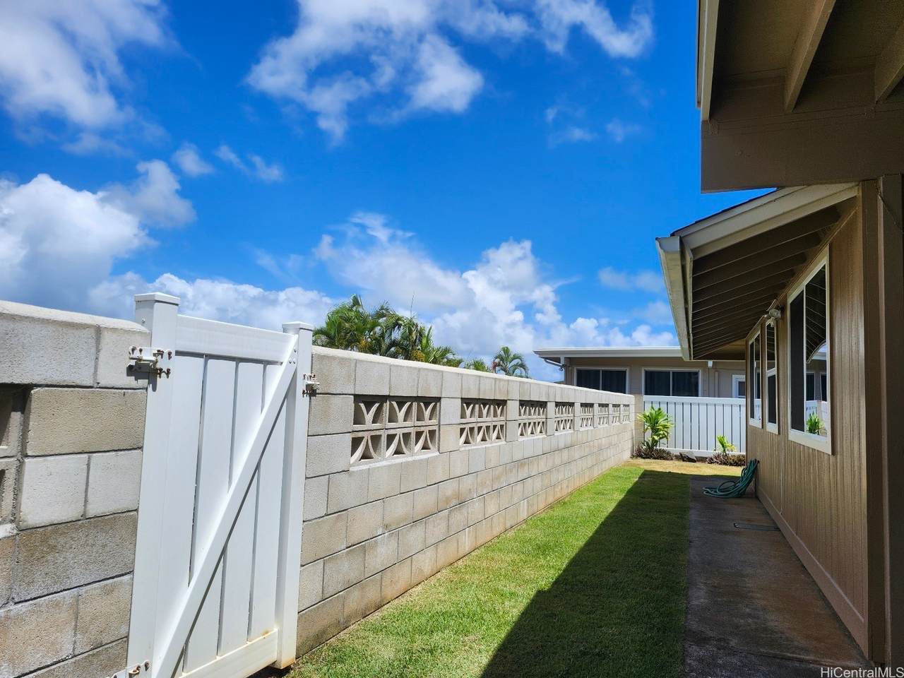 https://bt-photos.global.ssl.fastly.net/honolulu/1280_boomver_1_202615339-2.jpg