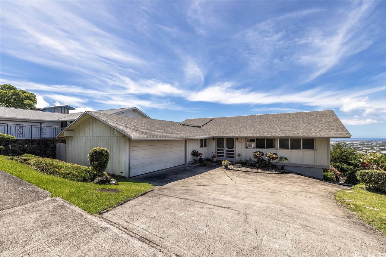 98-1015 Kaonohi Street - Photo 1