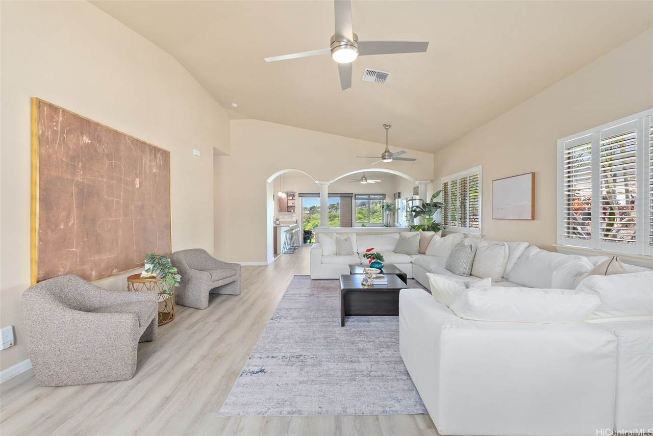 https://bt-photos.global.ssl.fastly.net/honolulu/1280_boomver_1_202615487-2.jpg
