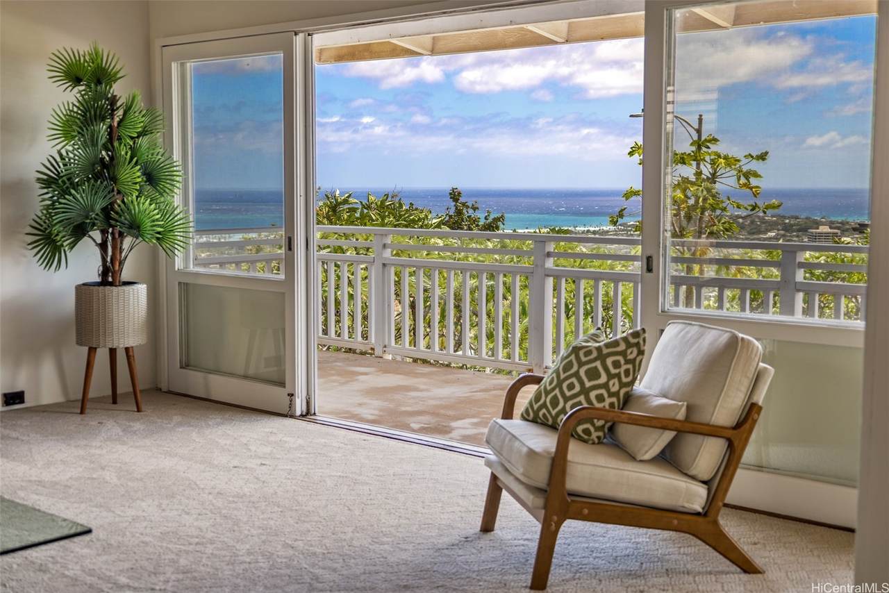 https://bt-photos.global.ssl.fastly.net/honolulu/1280_boomver_1_202615523-2.jpg