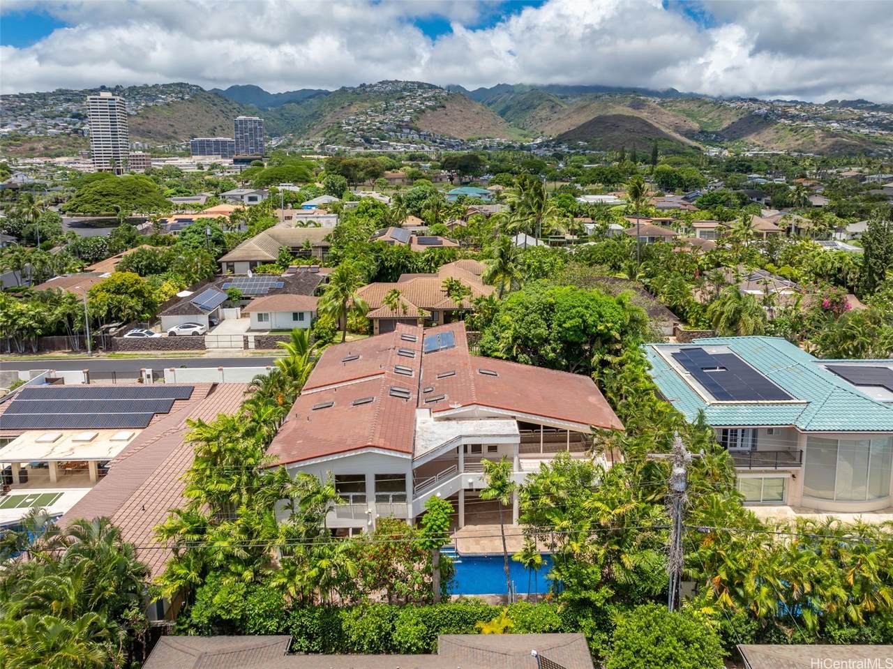 https://bt-photos.global.ssl.fastly.net/honolulu/1280_boomver_1_202615601-2.jpg