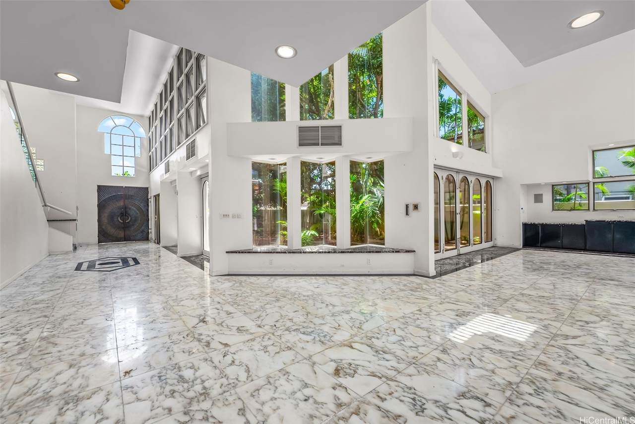 https://bt-photos.global.ssl.fastly.net/honolulu/1280_boomver_1_202615601-2.jpg