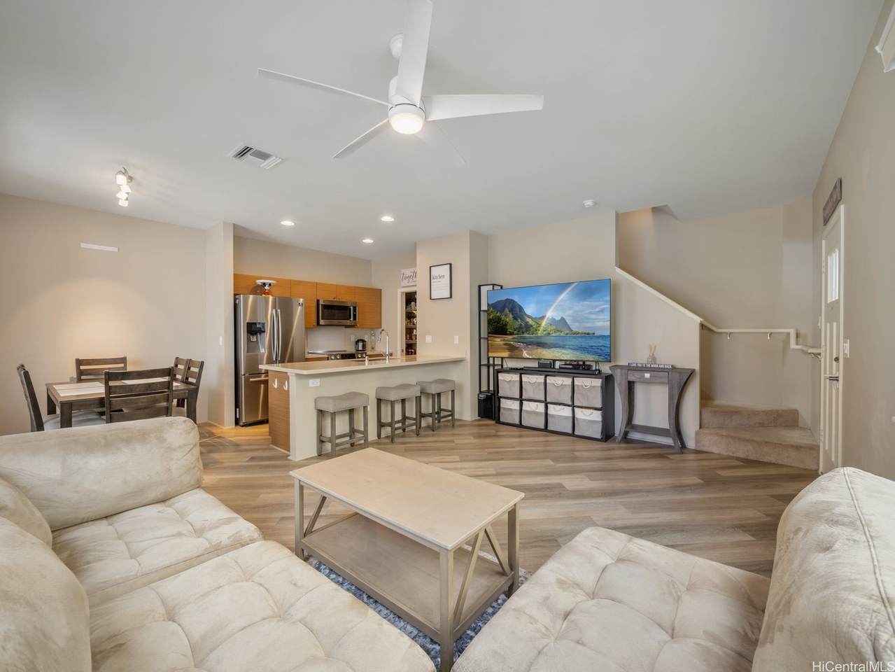 https://bt-photos.global.ssl.fastly.net/honolulu/1280_boomver_1_202615631-2.jpg