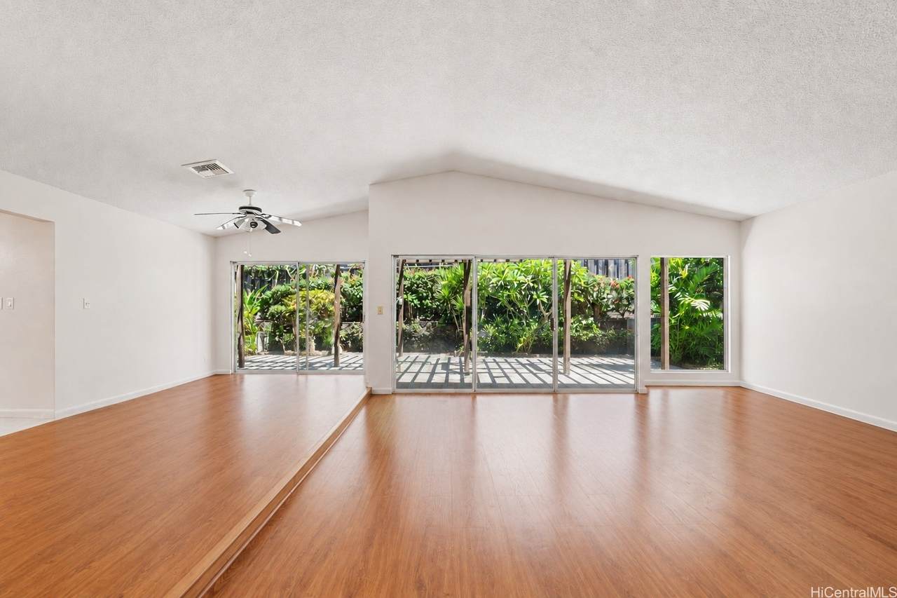 https://bt-photos.global.ssl.fastly.net/honolulu/orig_boomver_1_202615742-2.jpg