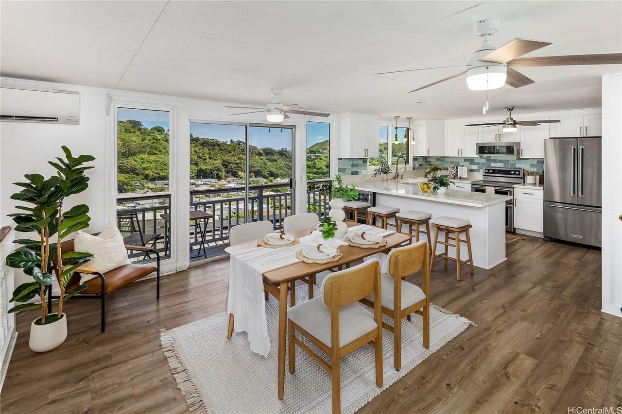 2453 Pacific Heights Road - Photo 1