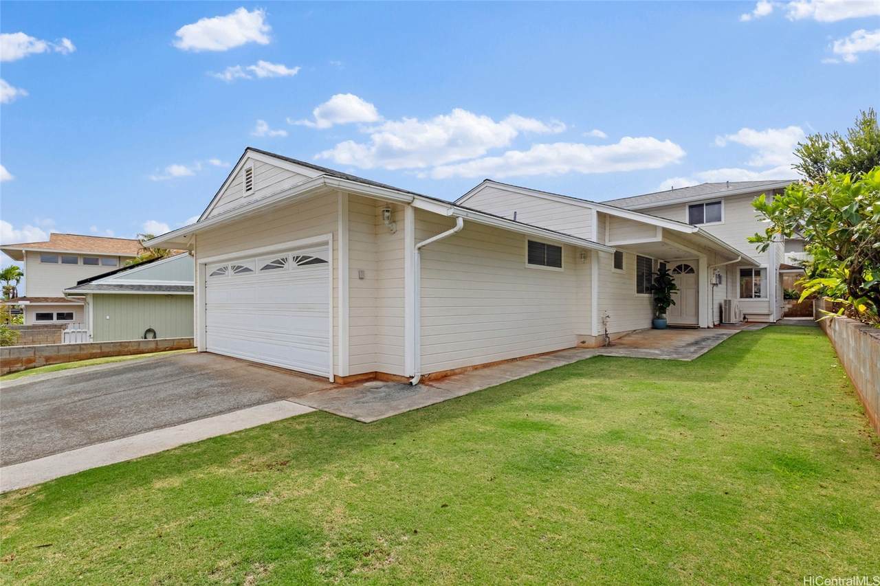 94-584 Kuaie Street - Photo 1