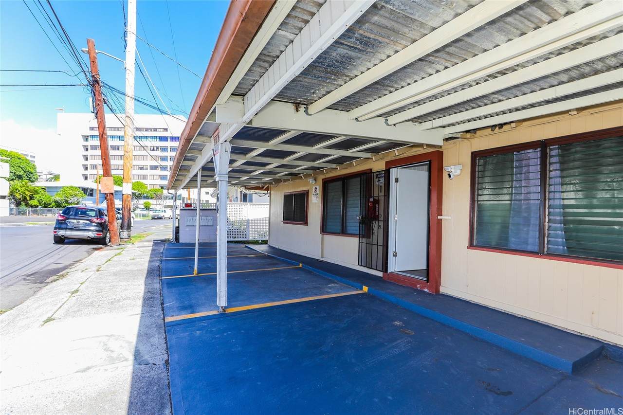 https://bt-photos.global.ssl.fastly.net/honolulu/1280_boomver_1_202616358-2.jpg