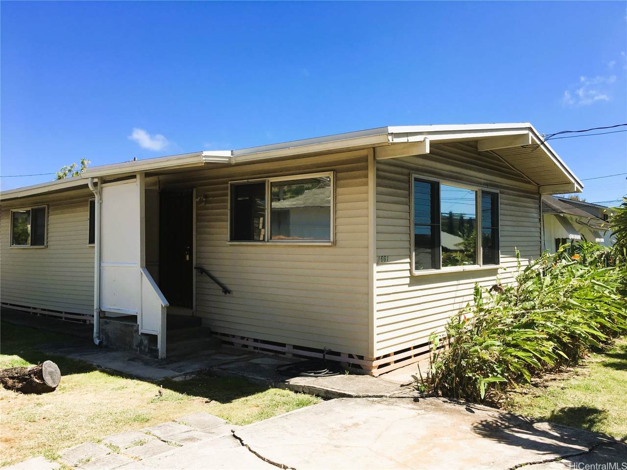 1661 Palolo Avenue - Photo 1