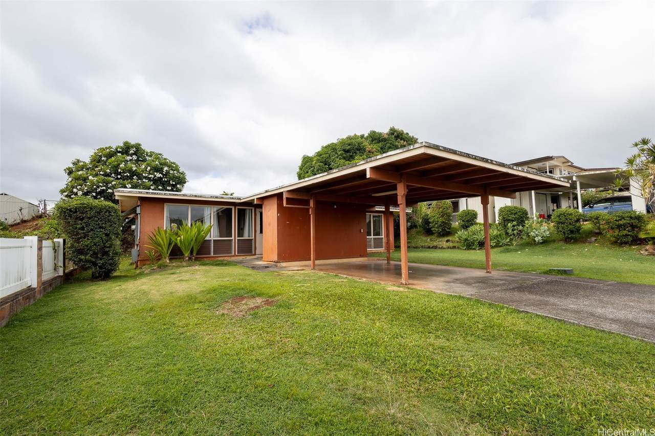 https://bt-photos.global.ssl.fastly.net/honolulu/1280_boomver_1_202617112-2.jpg