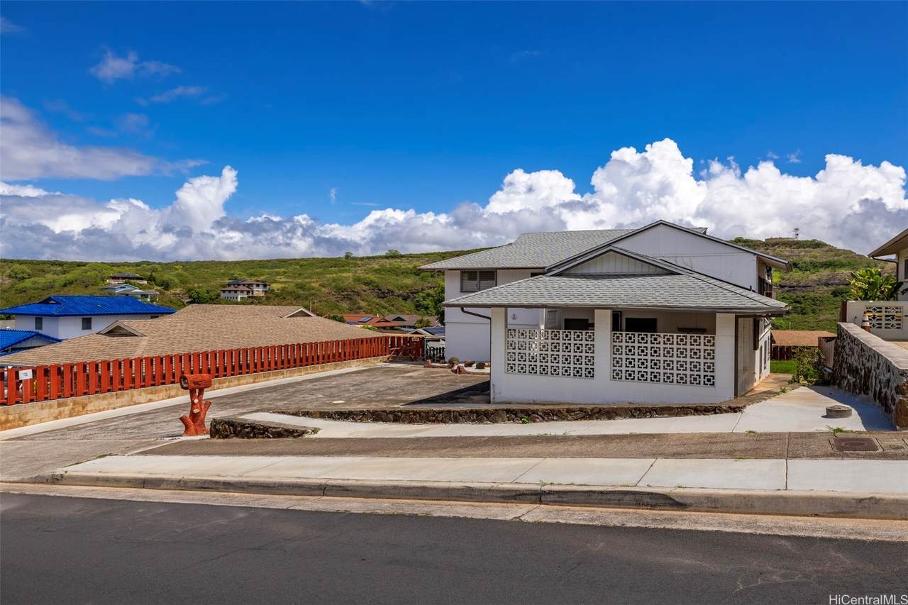 https://bt-photos.global.ssl.fastly.net/honolulu/1280_boomver_1_202617637-2.jpg
