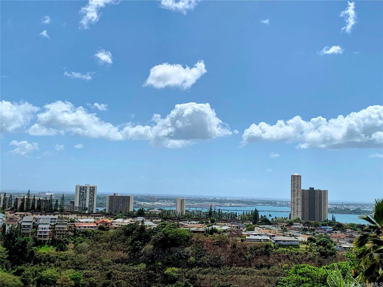 https://bt-photos.global.ssl.fastly.net/honolulu/1280_boomver_2_202419362-2.jpg