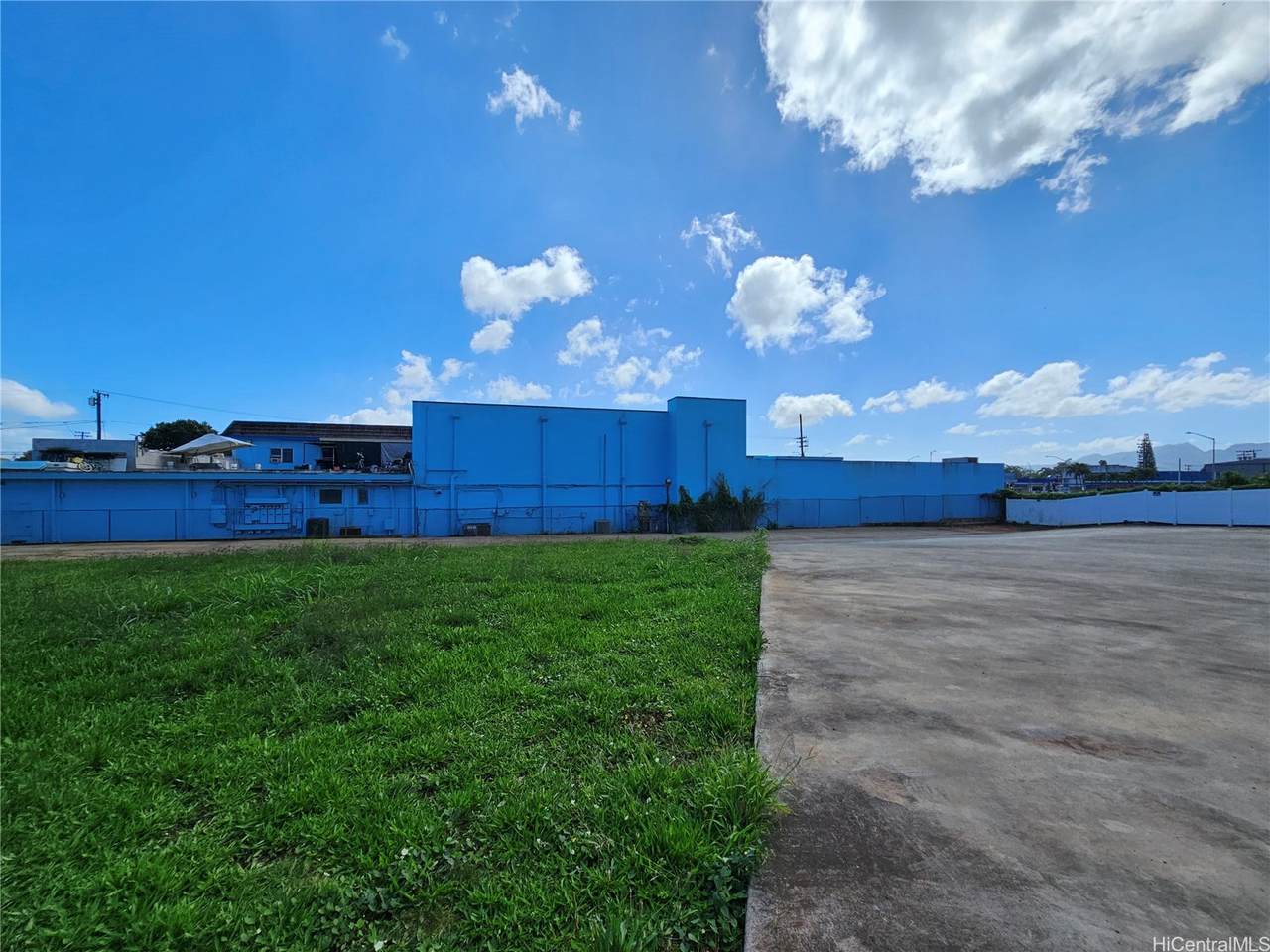 https://bt-photos.global.ssl.fastly.net/honolulu/1280_boomver_2_202504745-2.jpg