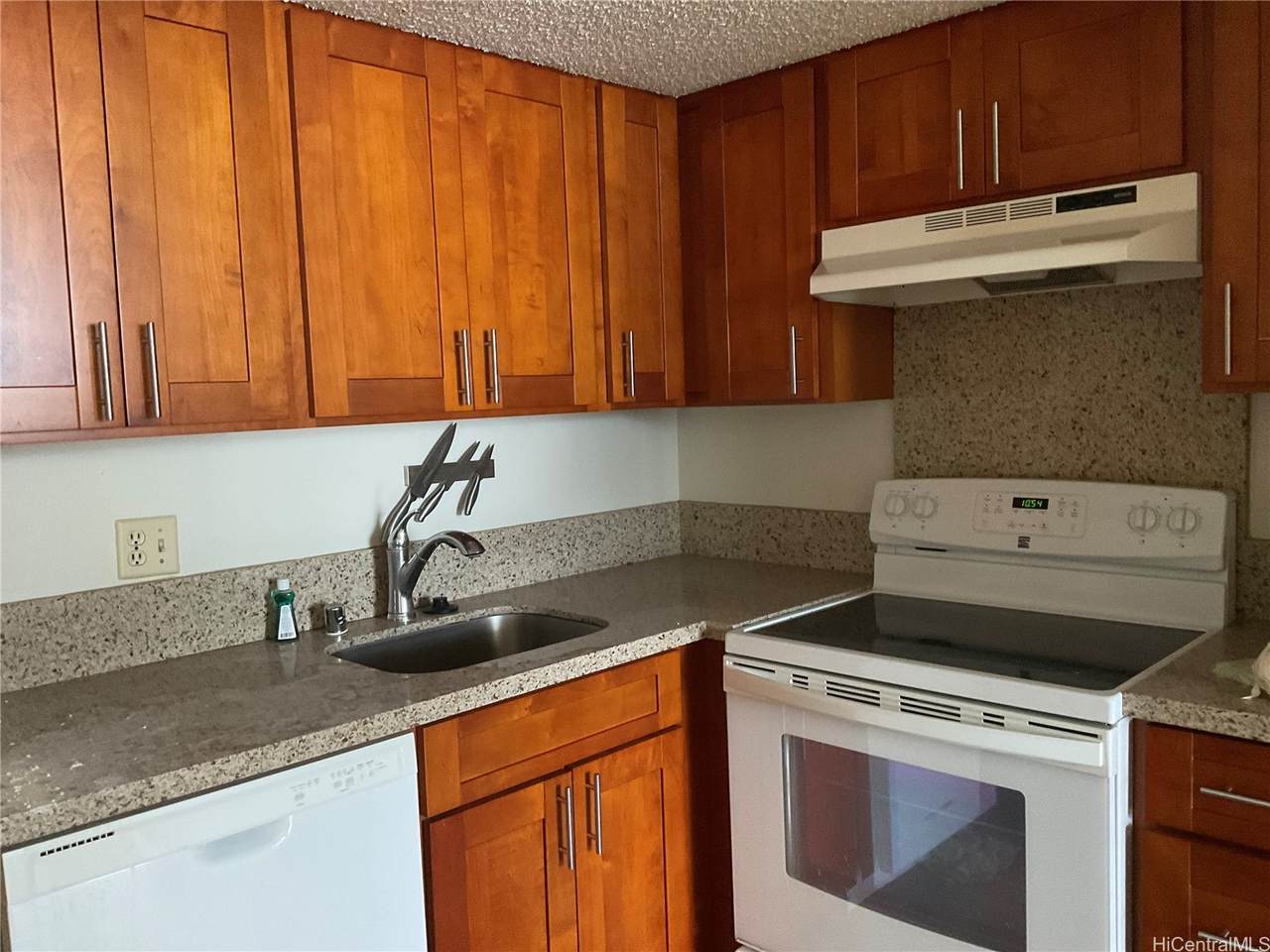 2240 Kuhio Avenue - Photo 1