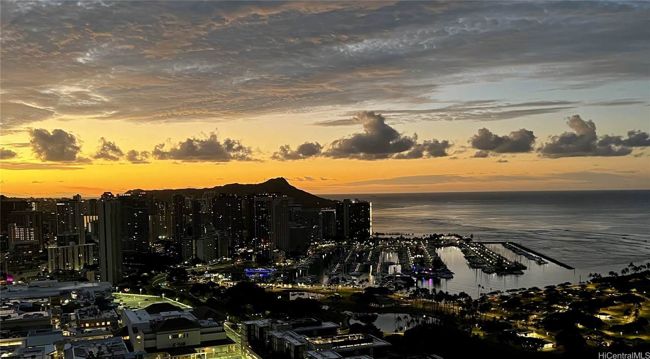 88 Piikoi Street - Photo 1