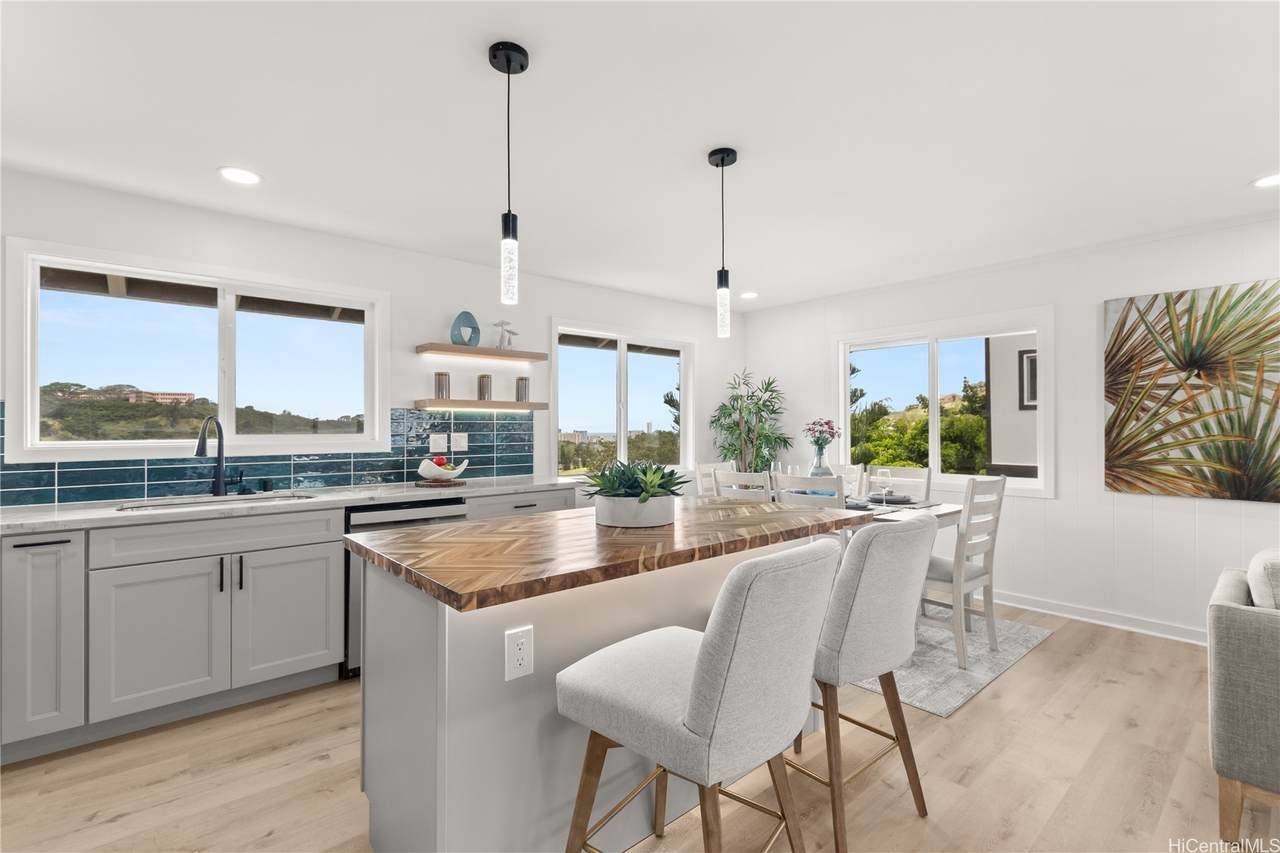 1415 Ala Iolani Street - Photo 1