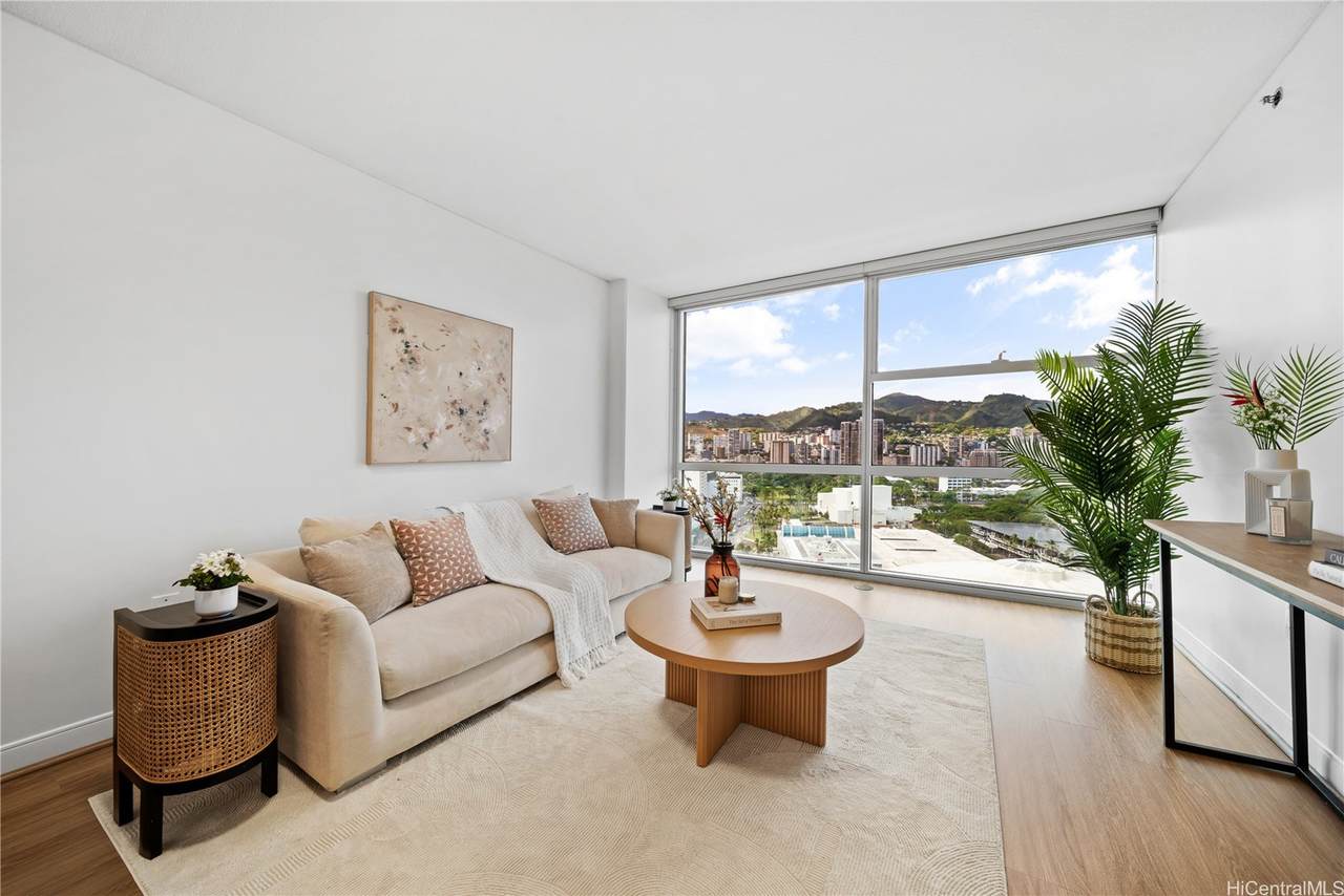 909 Kapiolani Boulevard - Photo 1