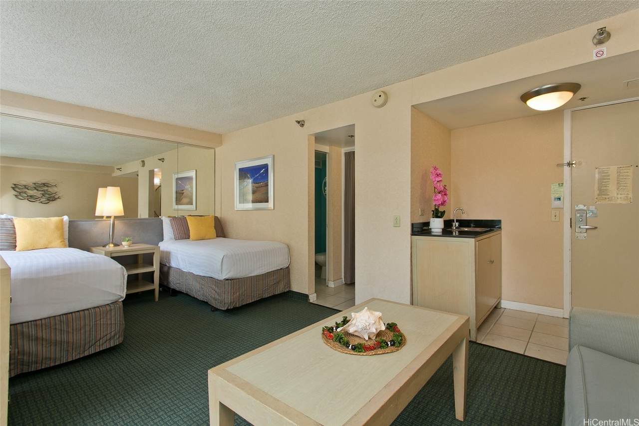 444 Kanekapolei Street - Photo 1