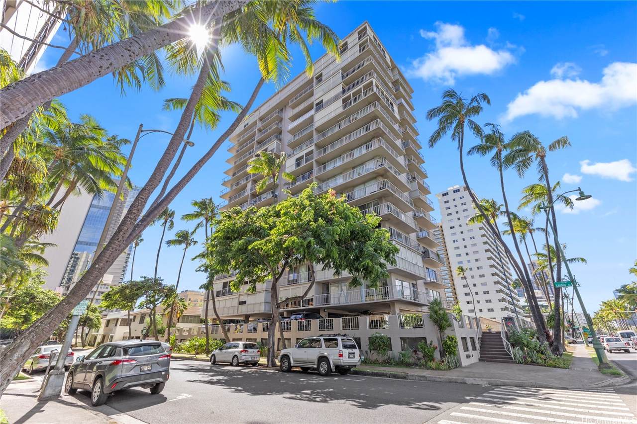 2115 Ala Wai Boulevard - Photo 1