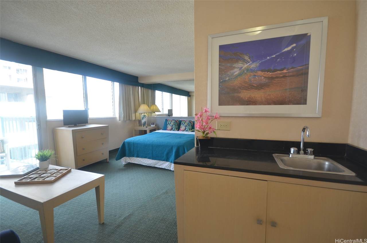 444 Kanekapolei Street - Photo 1