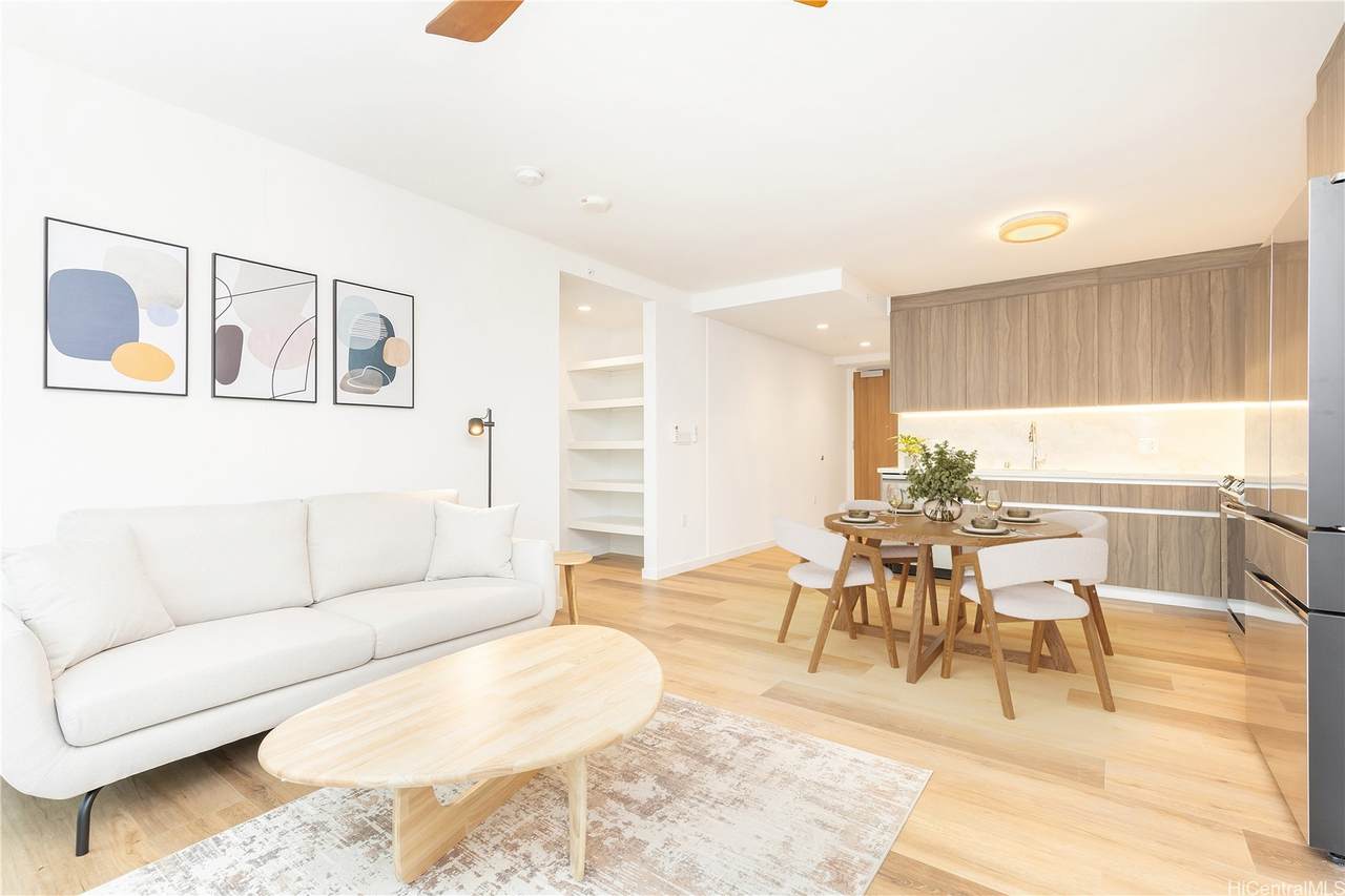 1500 Rycroft Street - Photo 1