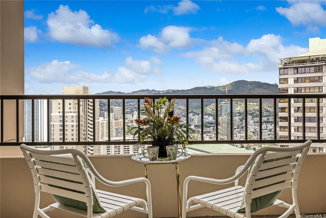 https://bt-photos.global.ssl.fastly.net/honolulu/1280_boomver_2_202524390-2.jpg