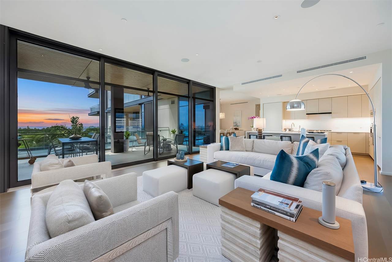 1388 Ala Moana Boulevard - Photo 1