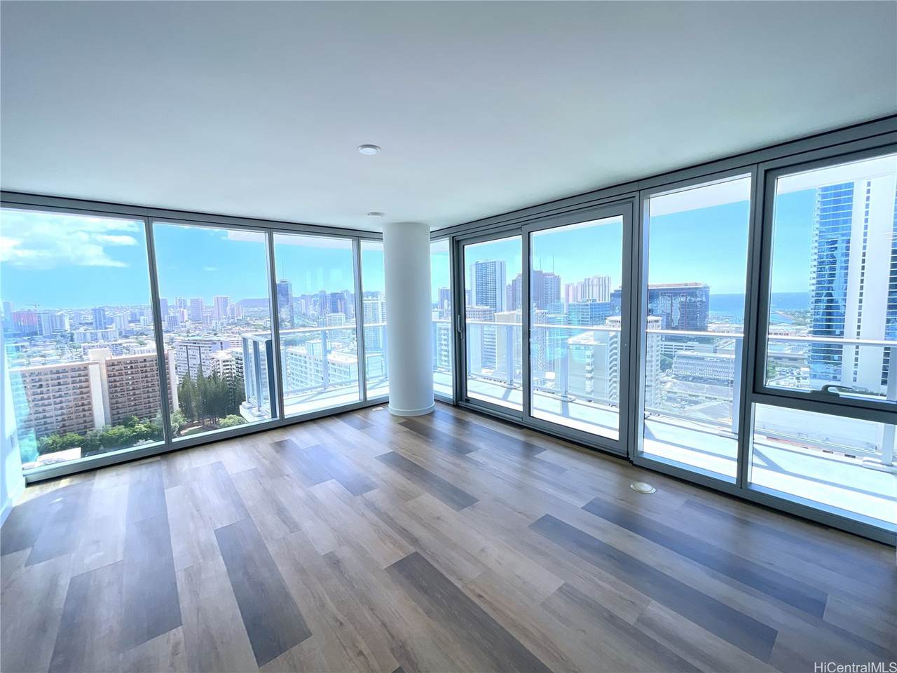 1500 Rycroft Street - Photo 1