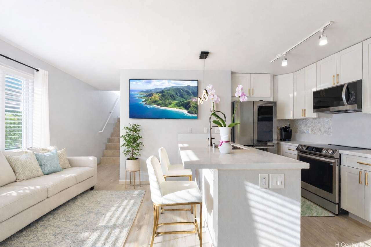91-1048 Manaolana Street - Photo 1