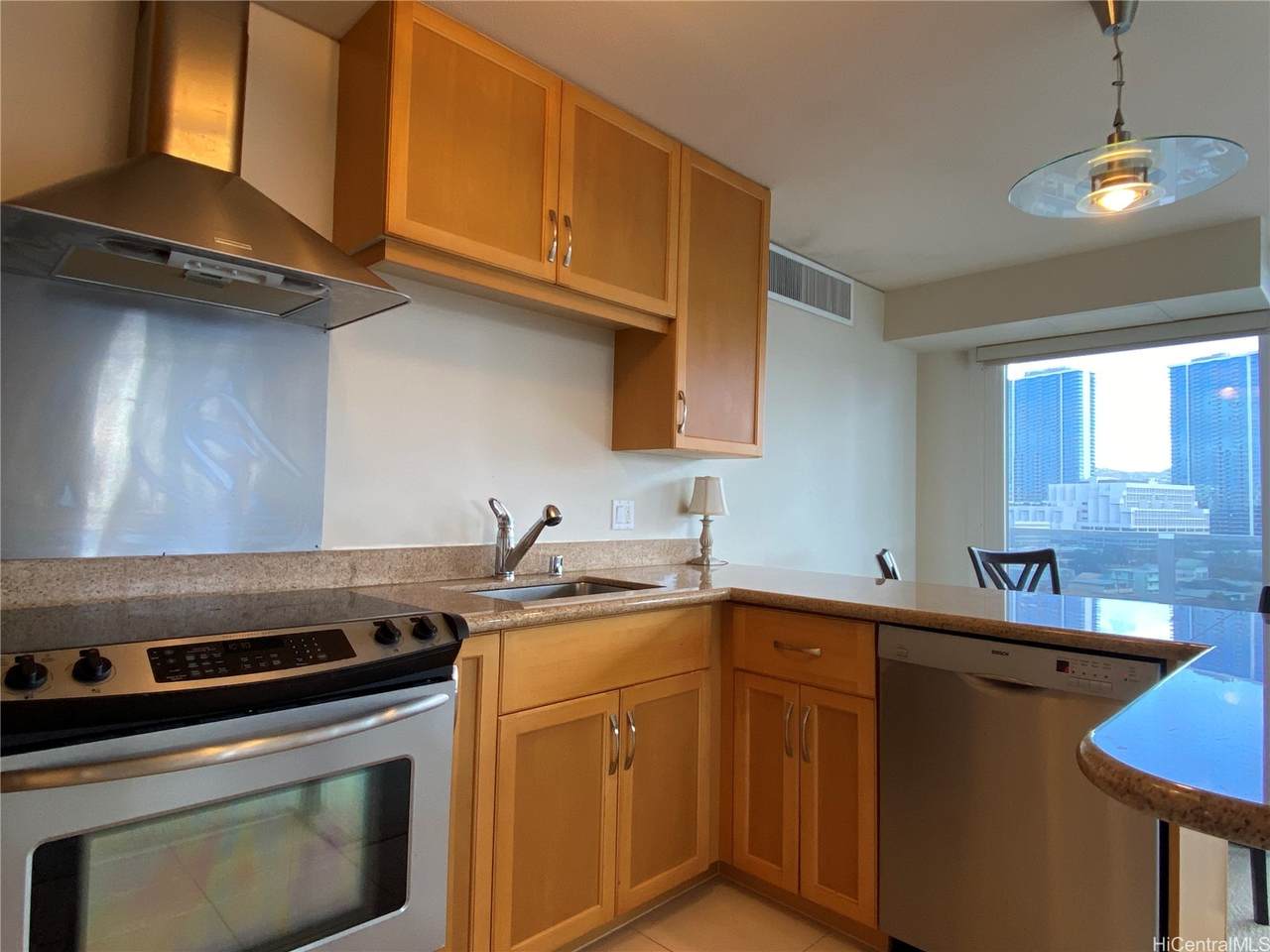 1296 Kapiolani Boulevard - Photo 1