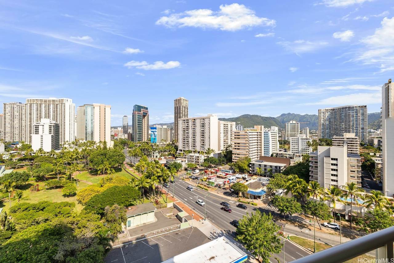 https://bt-photos.global.ssl.fastly.net/honolulu/1280_boomver_2_202527665-2.jpg