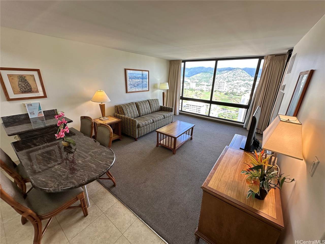 229 Paoakalani Avenue - Photo 1