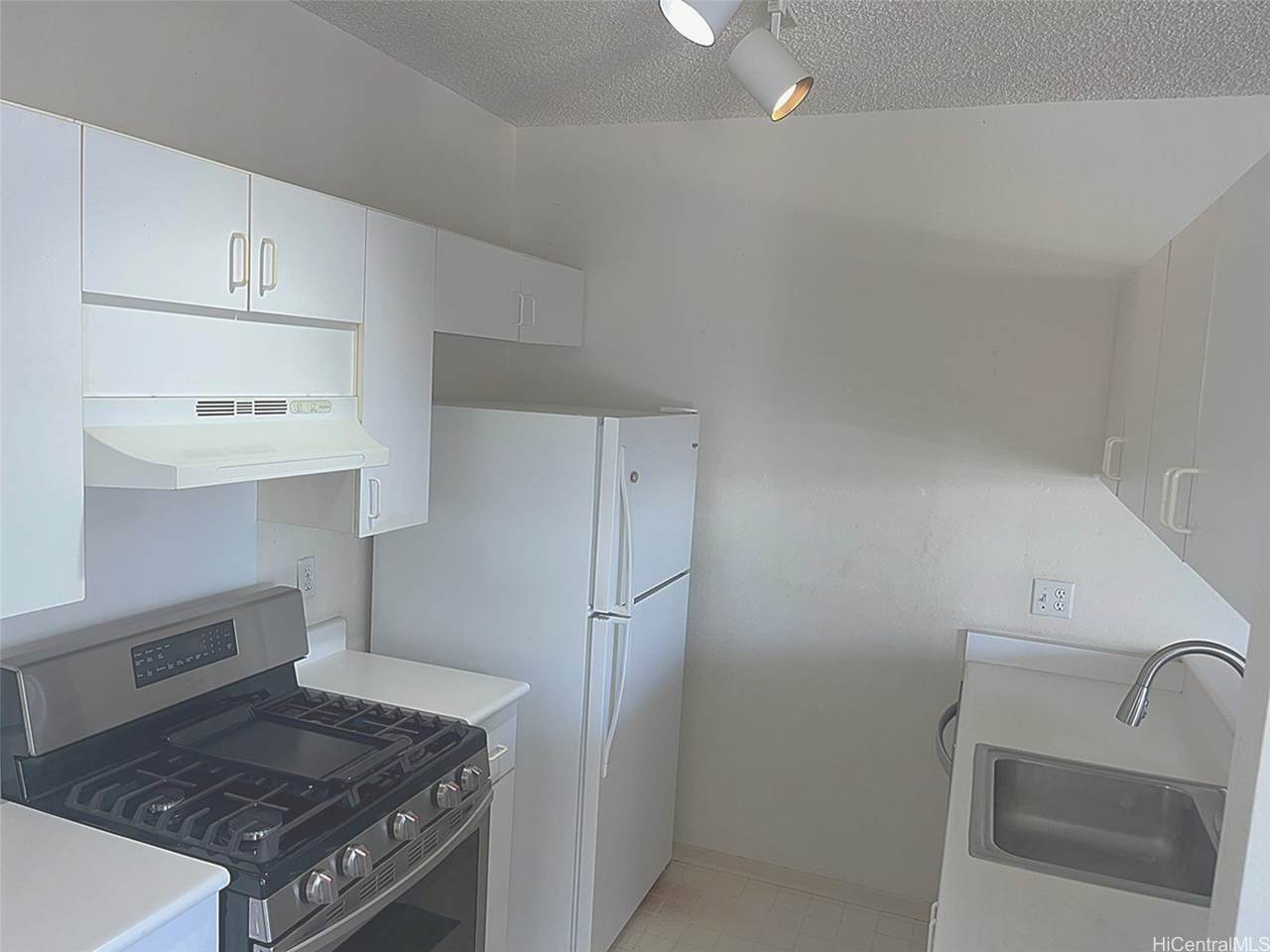 https://bt-photos.global.ssl.fastly.net/honolulu/1280_boomver_2_202600968-2.jpg